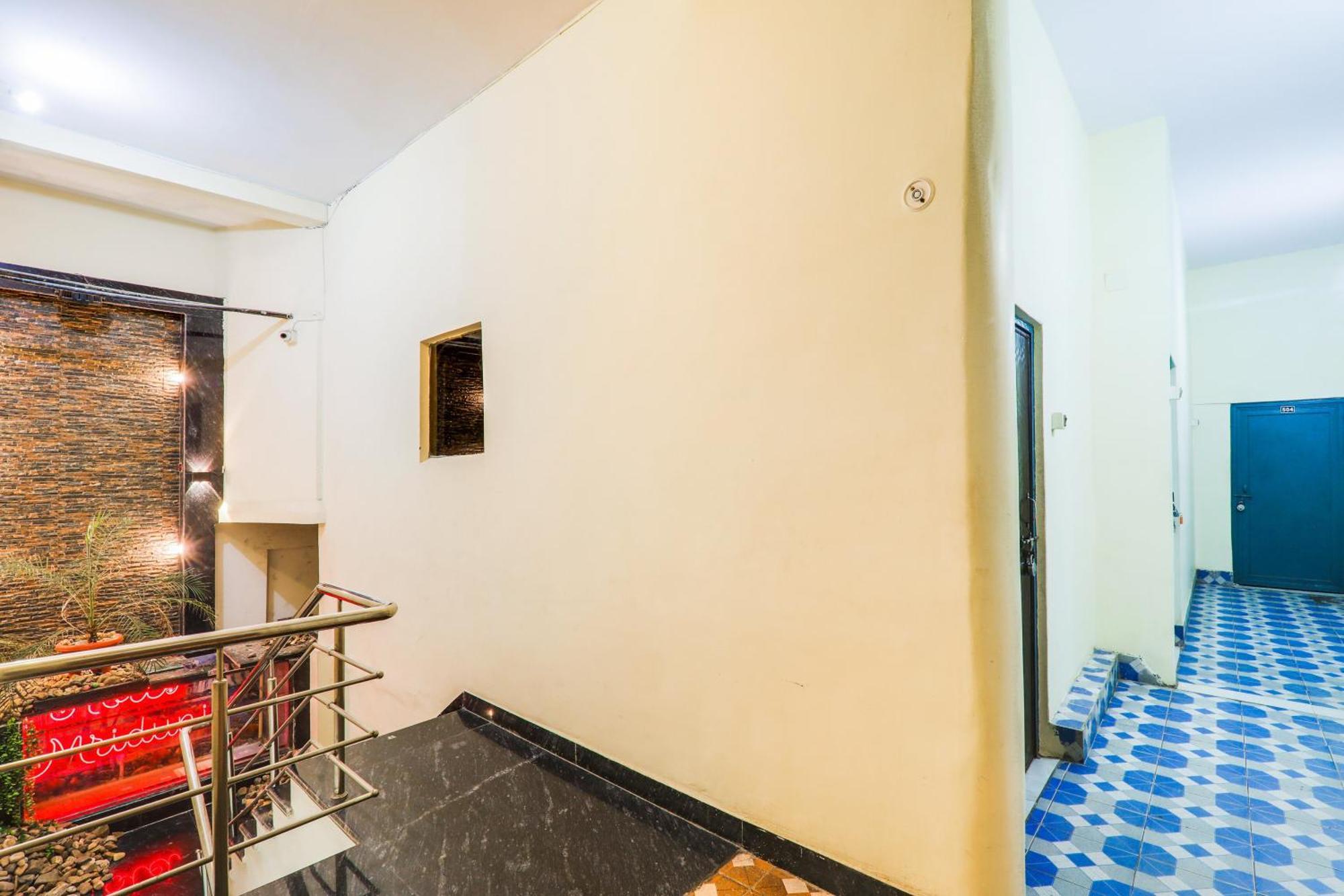 Hotel O Shree Hotel Mriduni Varanasi Exterior foto