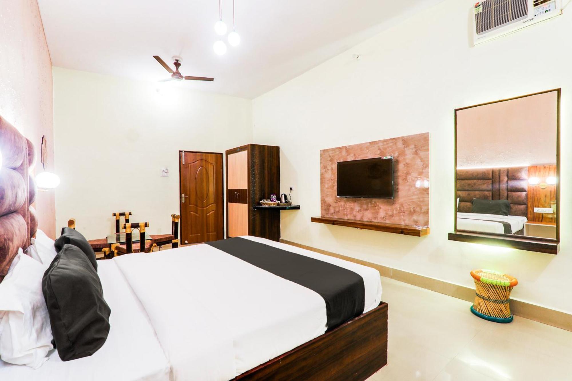 Hotel O Shree Hotel Mriduni Varanasi Exterior foto